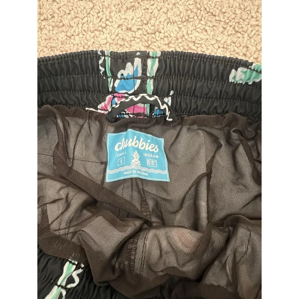 Chubbies‎ Mens The Havana Nights 5.5 Inch Swim Trunks Size Small Palm Trees